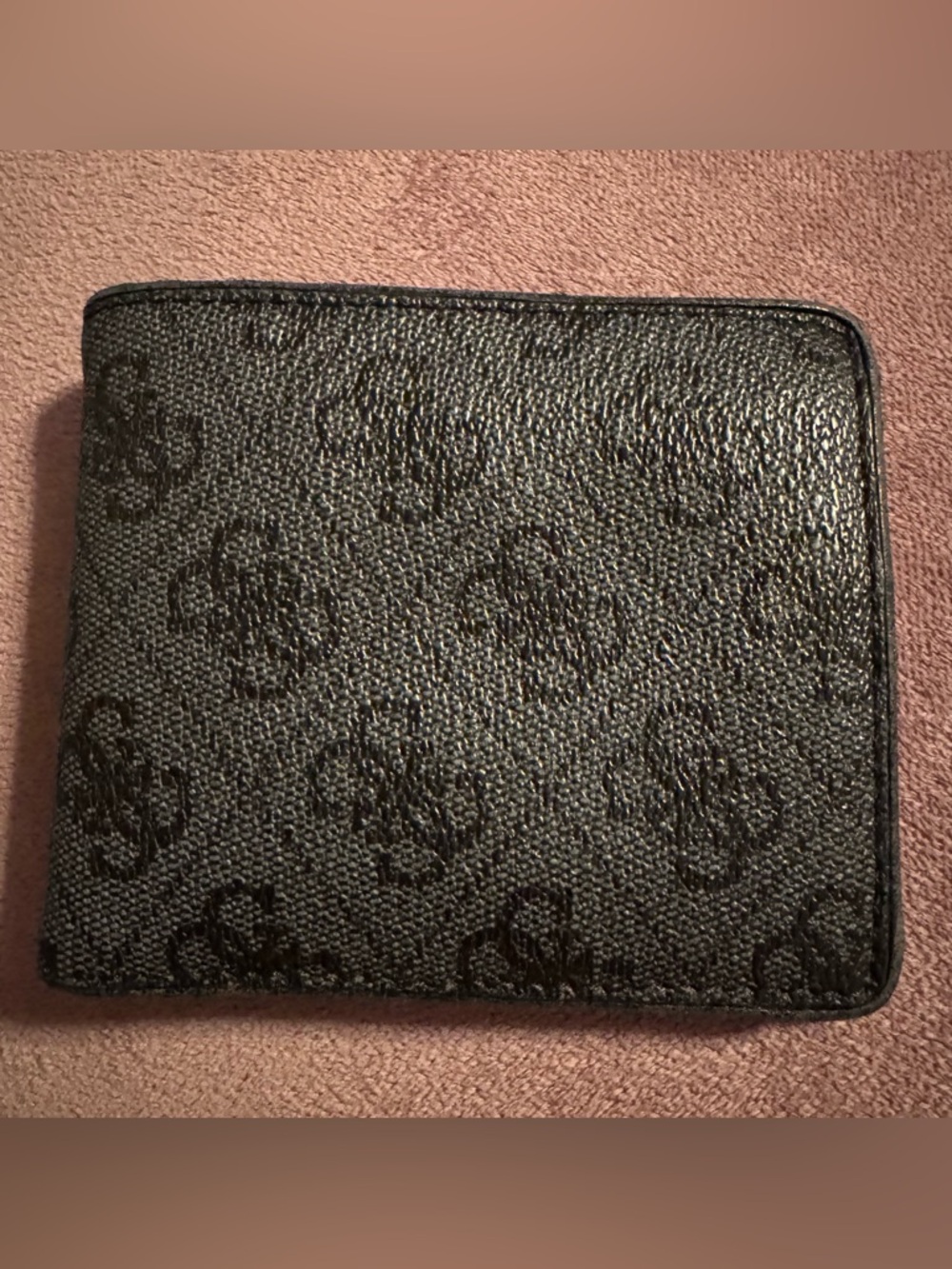 Guess Grey Textured Wallet with Subtle Monogram Pattern - Picture 2 of 14